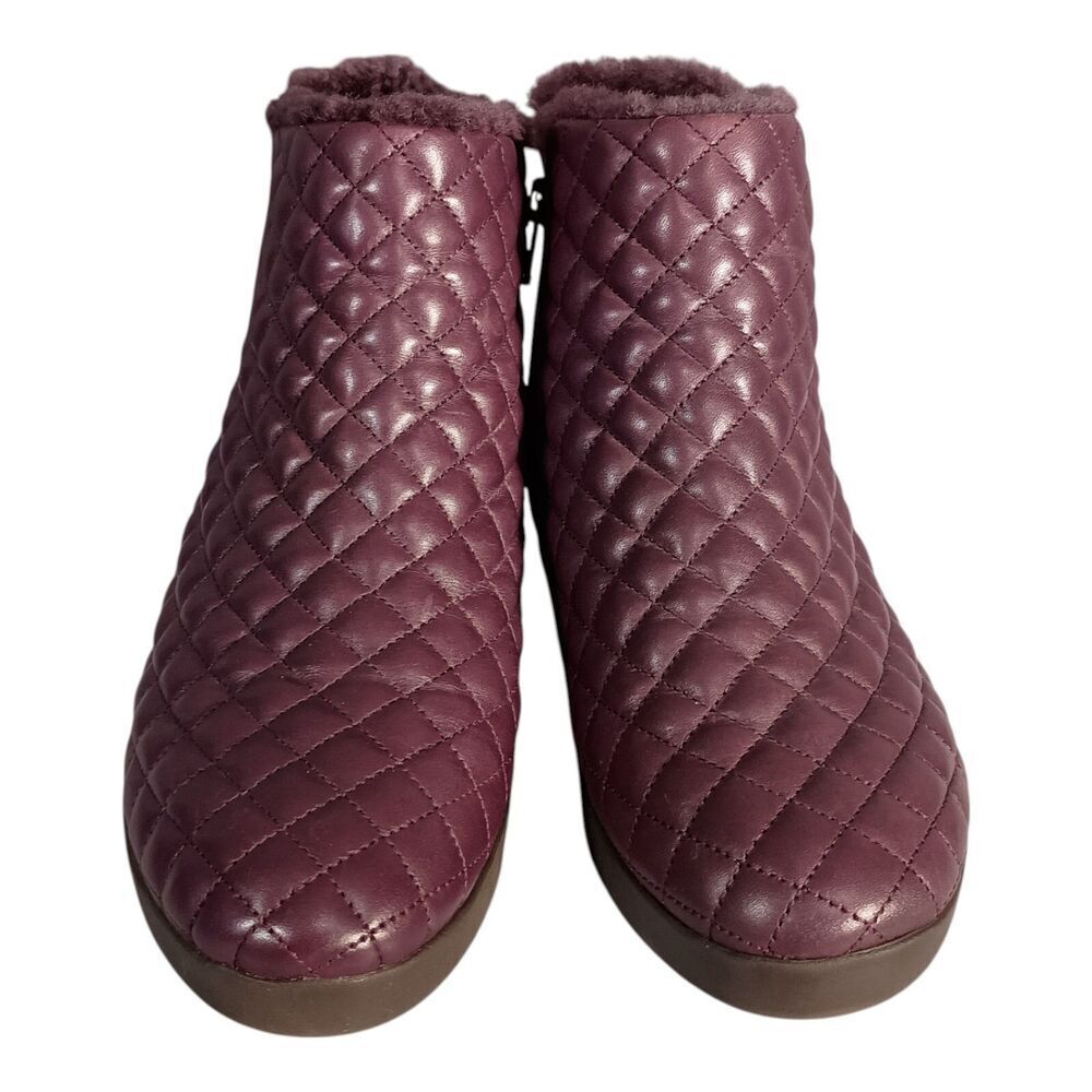 Fitflop Ankle Boot  Bootie Mila Diamond Quilted Shearling Purple Leather Women 7 - Picture 3 of 9